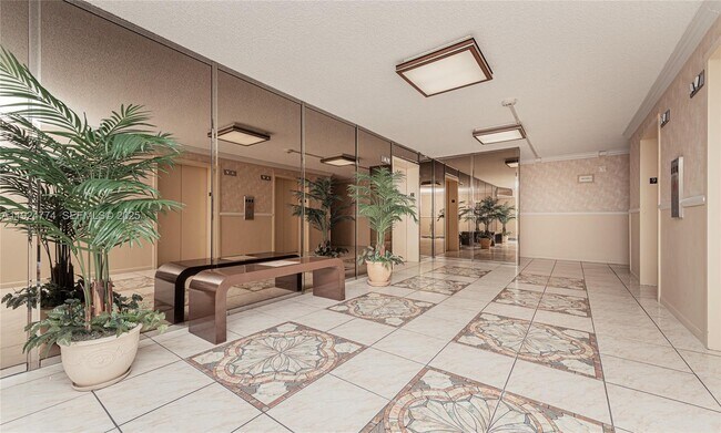 Building Photo - 3800 S Ocean Dr