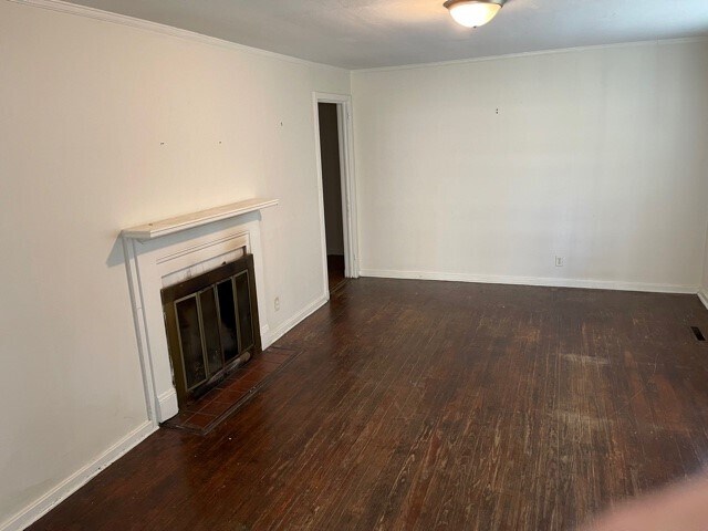 Living Room View - 307 W College St