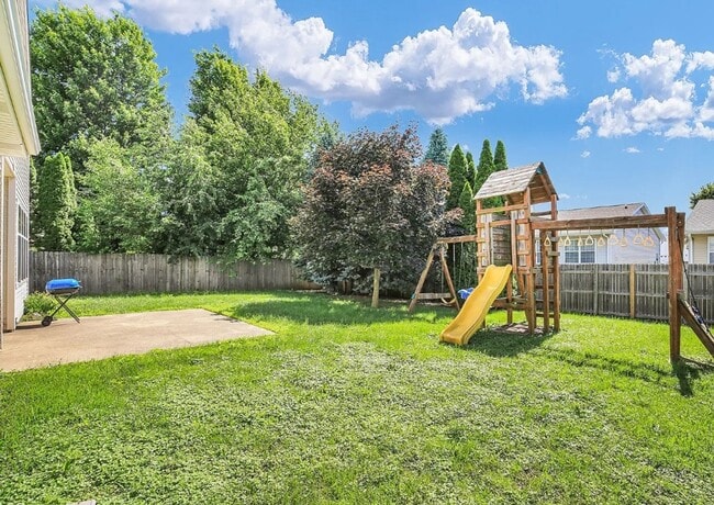 Building Photo - 709 Indigo Dr