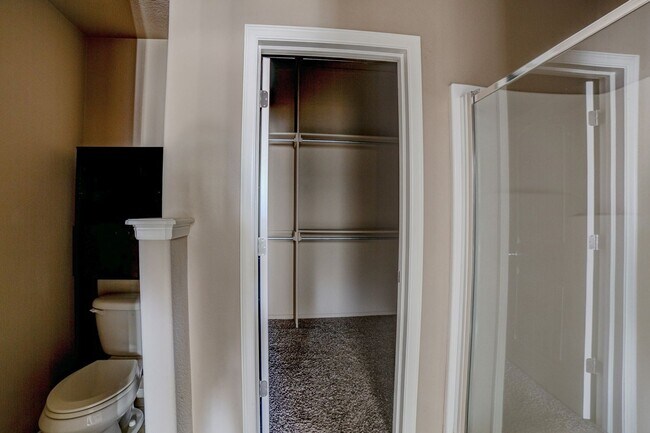 Building Photo - 3 Bed | 2 Bath in Owasso!