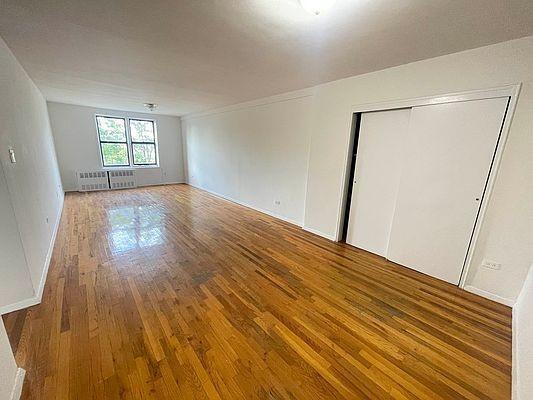 Primary Photo - 2 bedroom in Bronx NY 10465