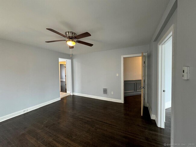 Building Photo - 557 Colorado Ave