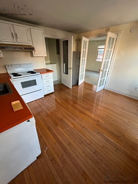 Primary Photo - 40 Tileston St