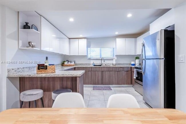 Building Photo - 1836 NW 16th Terrace