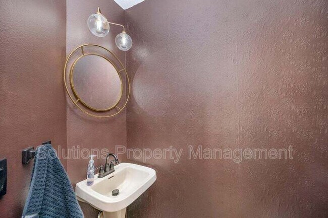 Building Photo - 3295 Savannahs Trail