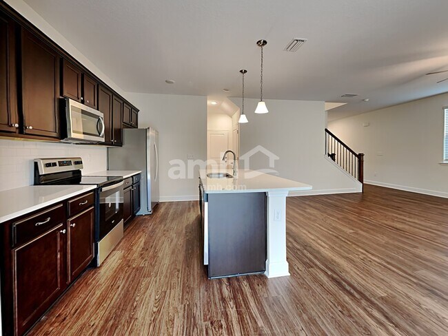 Building Photo - 12271 Sapp Rd