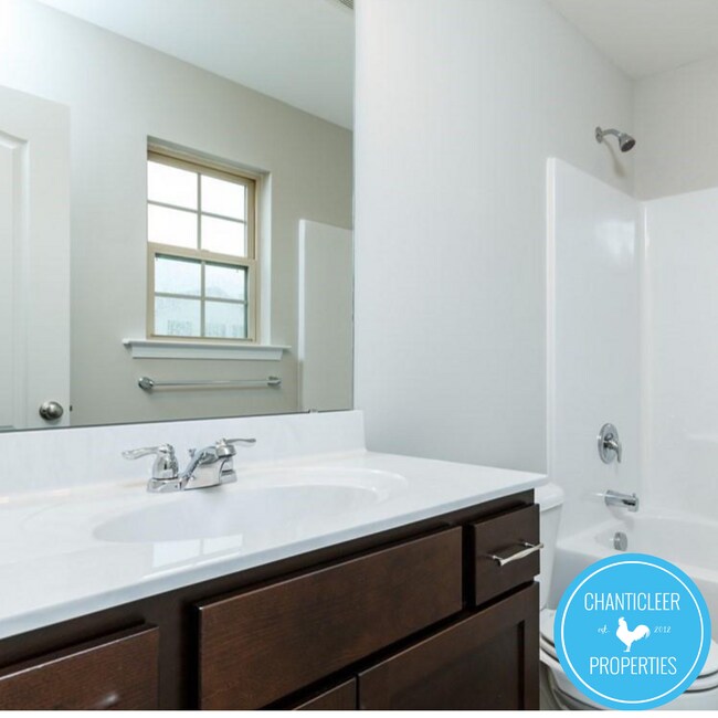 Building Photo - 2424 Kings Cross Ct