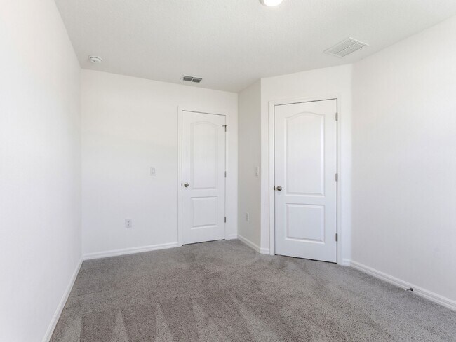 Building Photo - Practically brand-new 3 BR/2.5 BA/1 Car Garage Townhome in Mirada