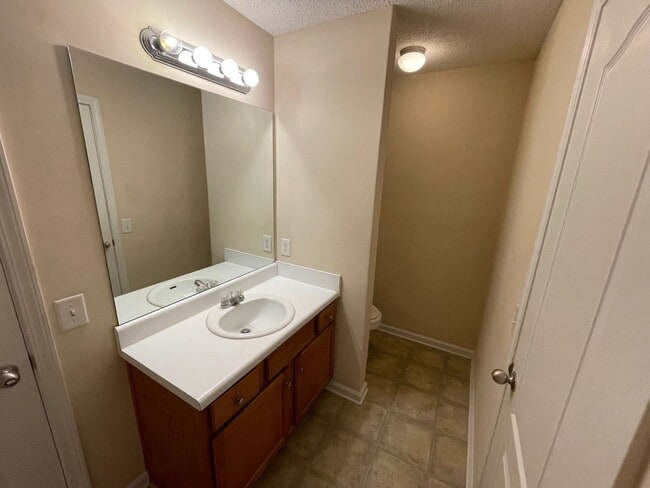 Building Photo - PRE-LEASING FOR AUGUST 2 2026! 1/2 Off Deposit!