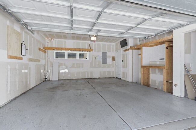 Building Photo - 1295 Osceola St