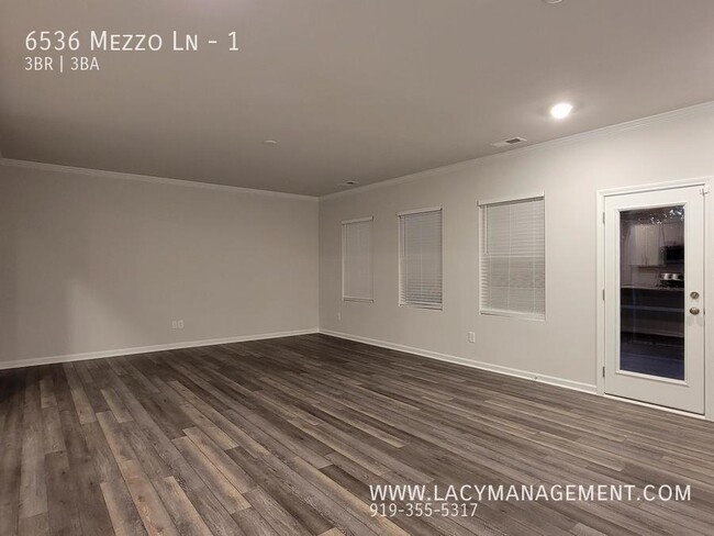 Building Photo - 6536 Mezzo Ln