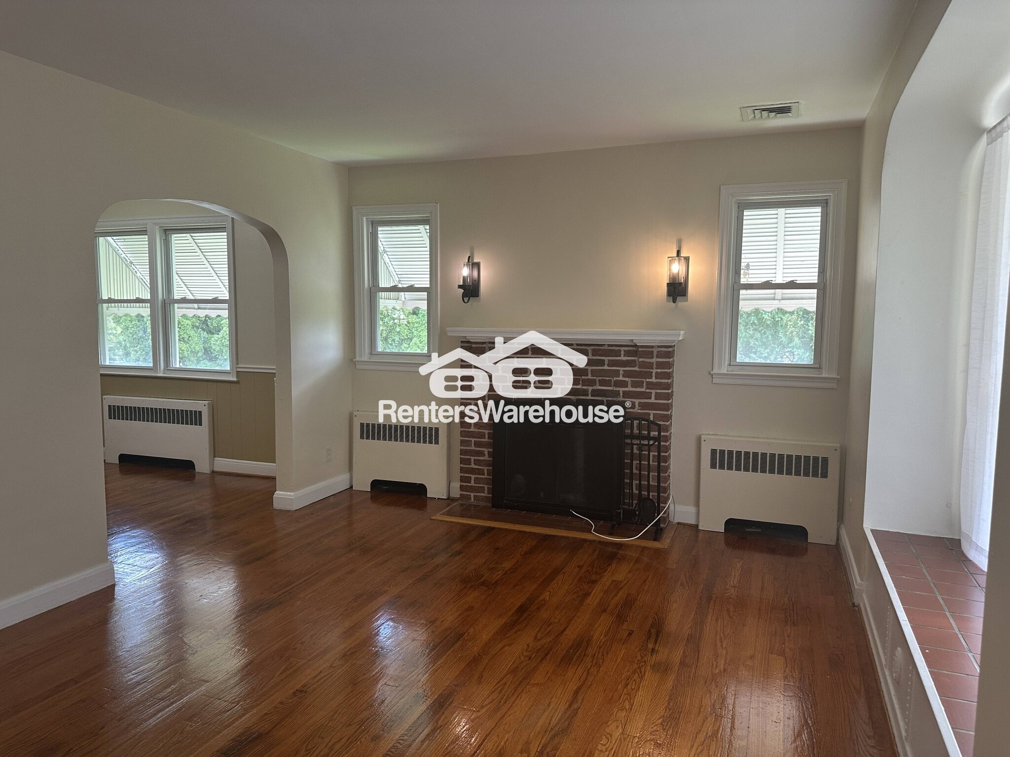 Building Photo - 2924 Cub Hill Rd