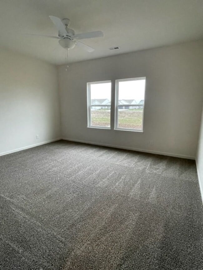 Building Photo - Avalon Bluff...3 Bedroom 2 Bath House