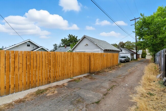 Building Photo - Charming Updated Home with Loft & Secure A...