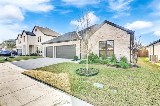 Building Photo - 260 Lakeside Dr