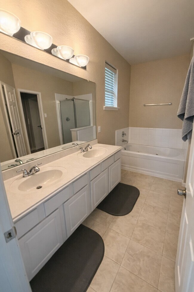 Building Photo - 5530 Gable Meadows Dr