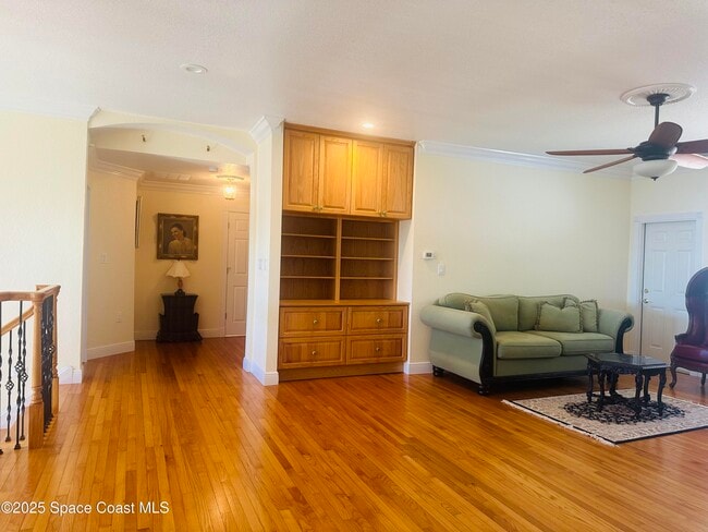 Building Photo - 1613 Indian River Dr