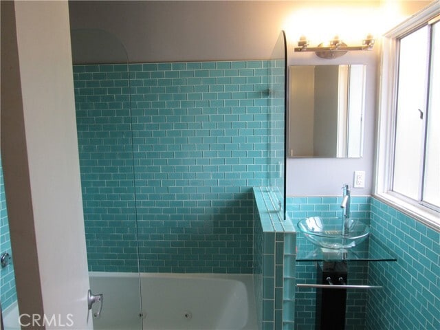 Building Photo - 26624 Shadow Wood Dr