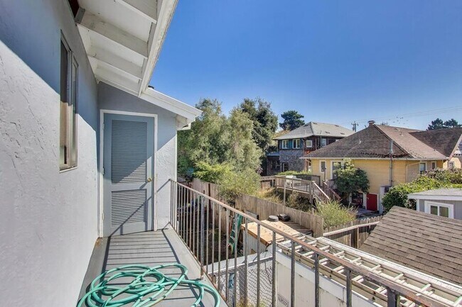 Building Photo - 2339 8th Street-A