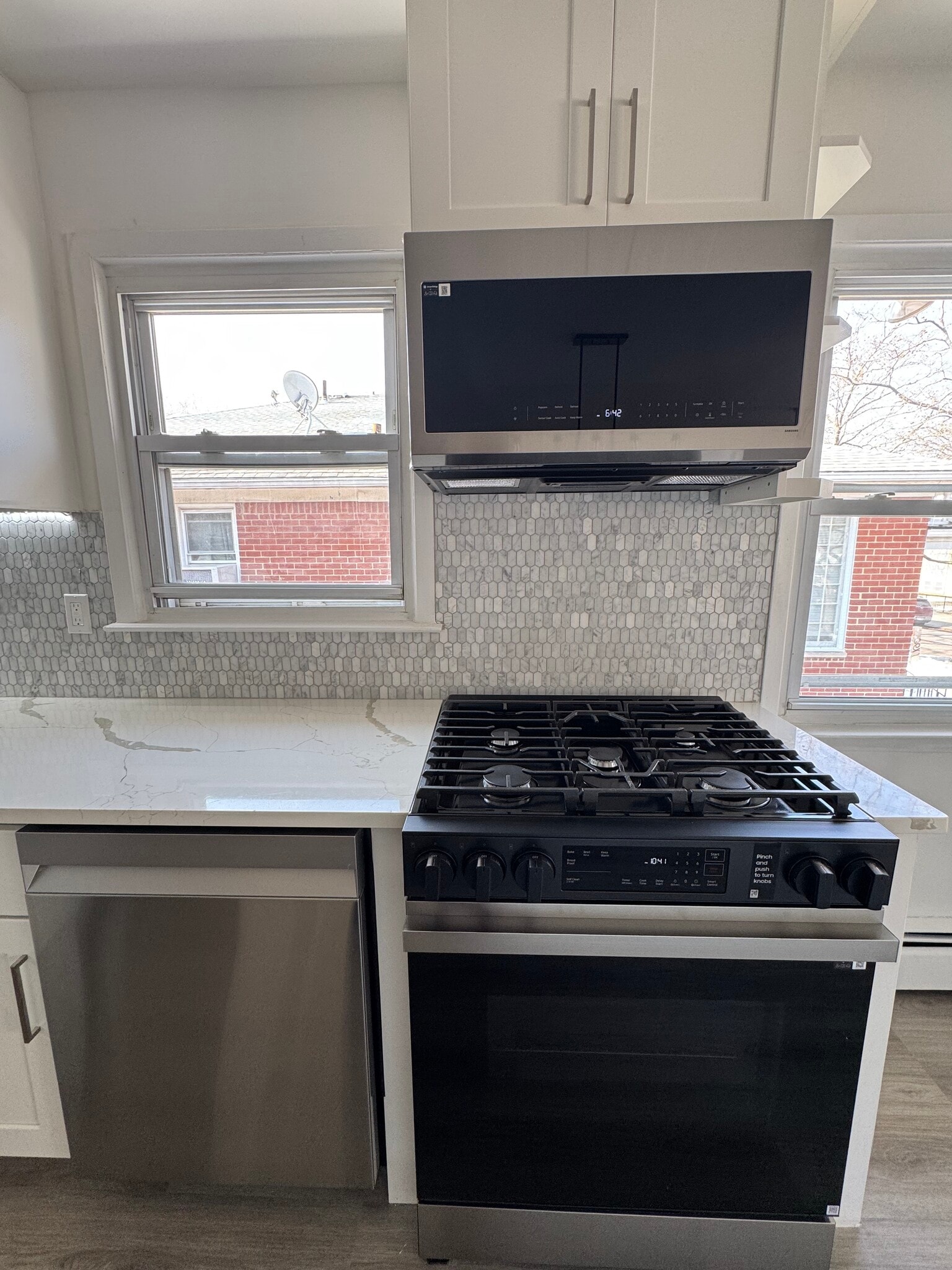 Building Photo - 15704 17th Rd