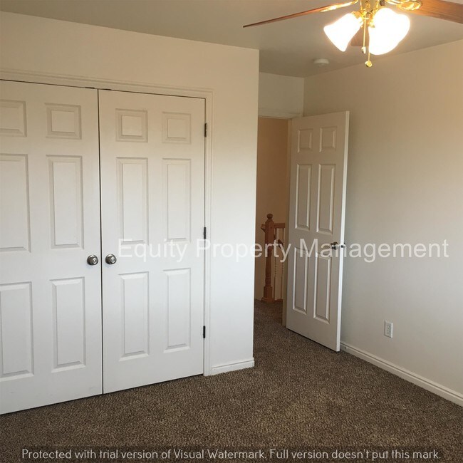 Building Photo - 7034 S 300 E