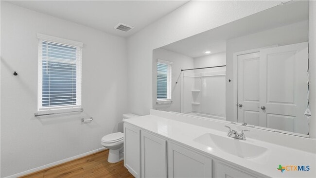 Building Photo - 324 Kenai Dr