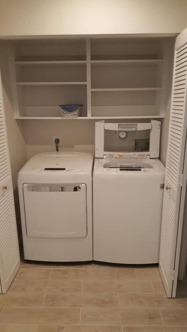 Building Photo - 17046 Boca Club Blvd