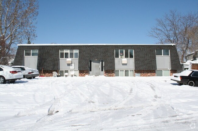 Building Photo - 1931 Ross Ct
