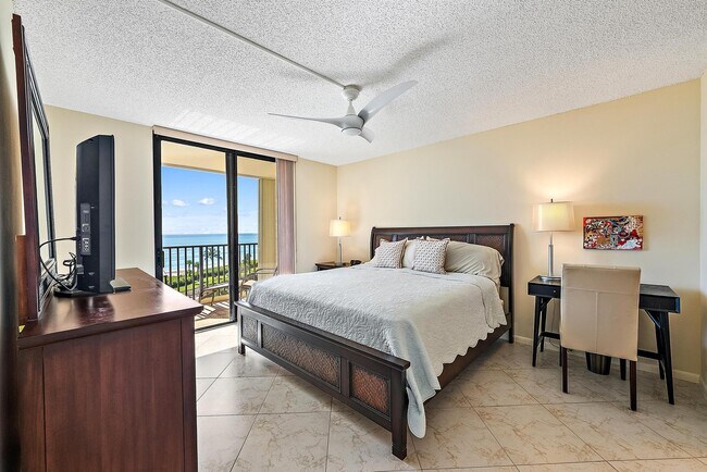 Building Photo - 400 Ocean Trail Way