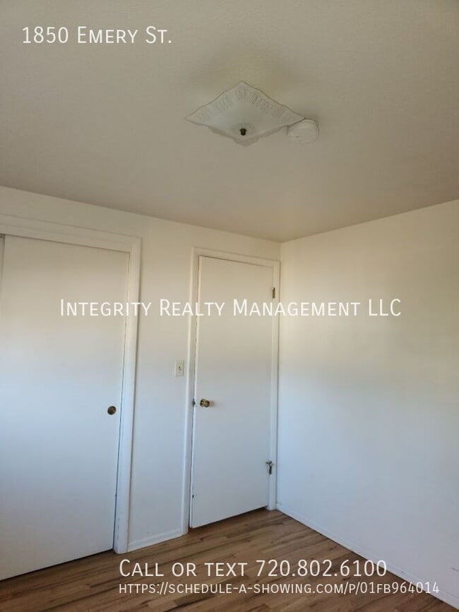 Building Photo - 1850 Emery St