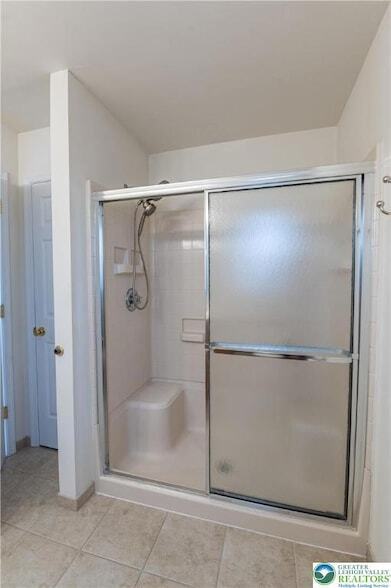 Building Photo - 5811 Fresh Meadow Dr