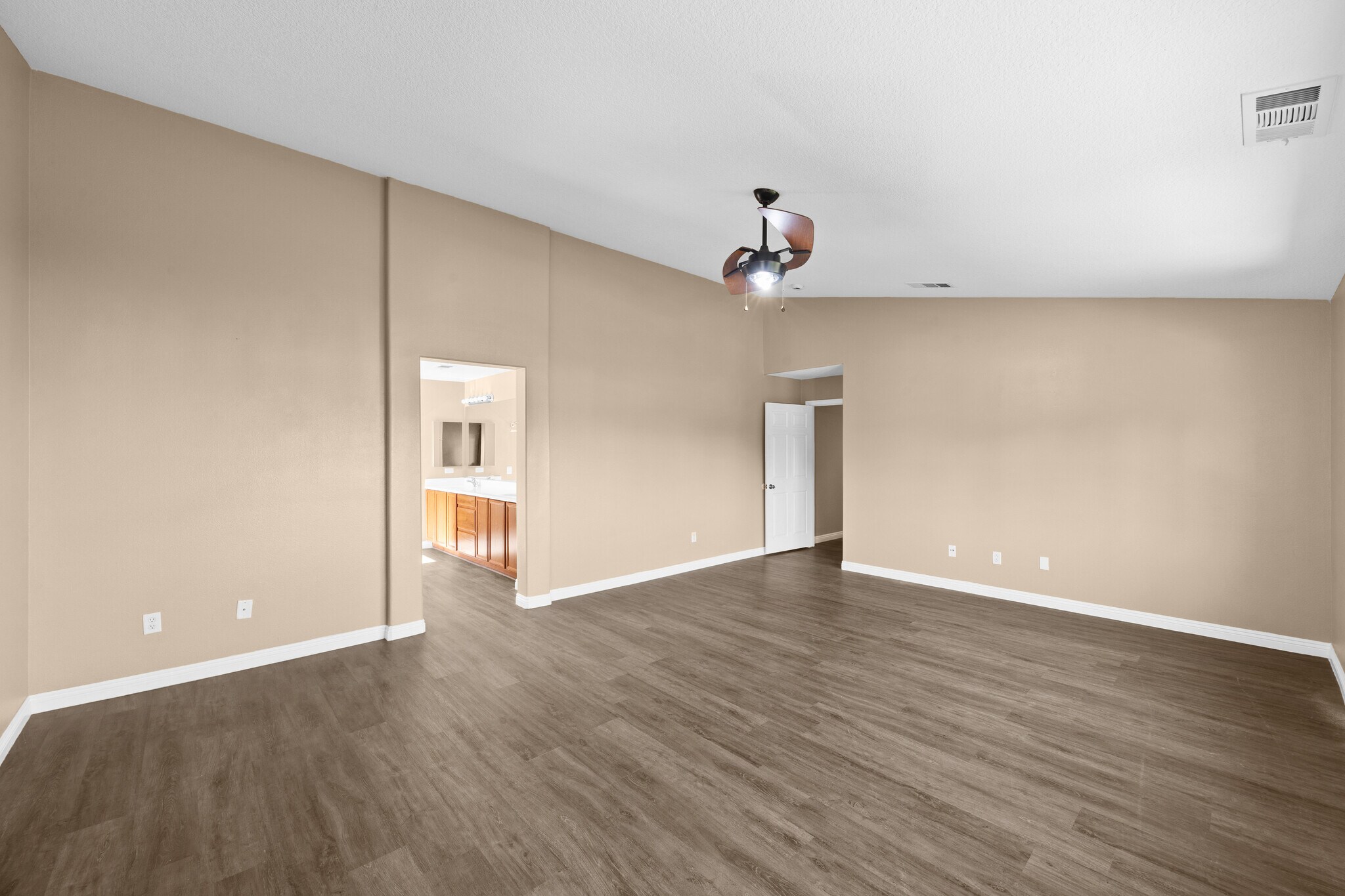 Building Photo - 38442 Wakefield Pl