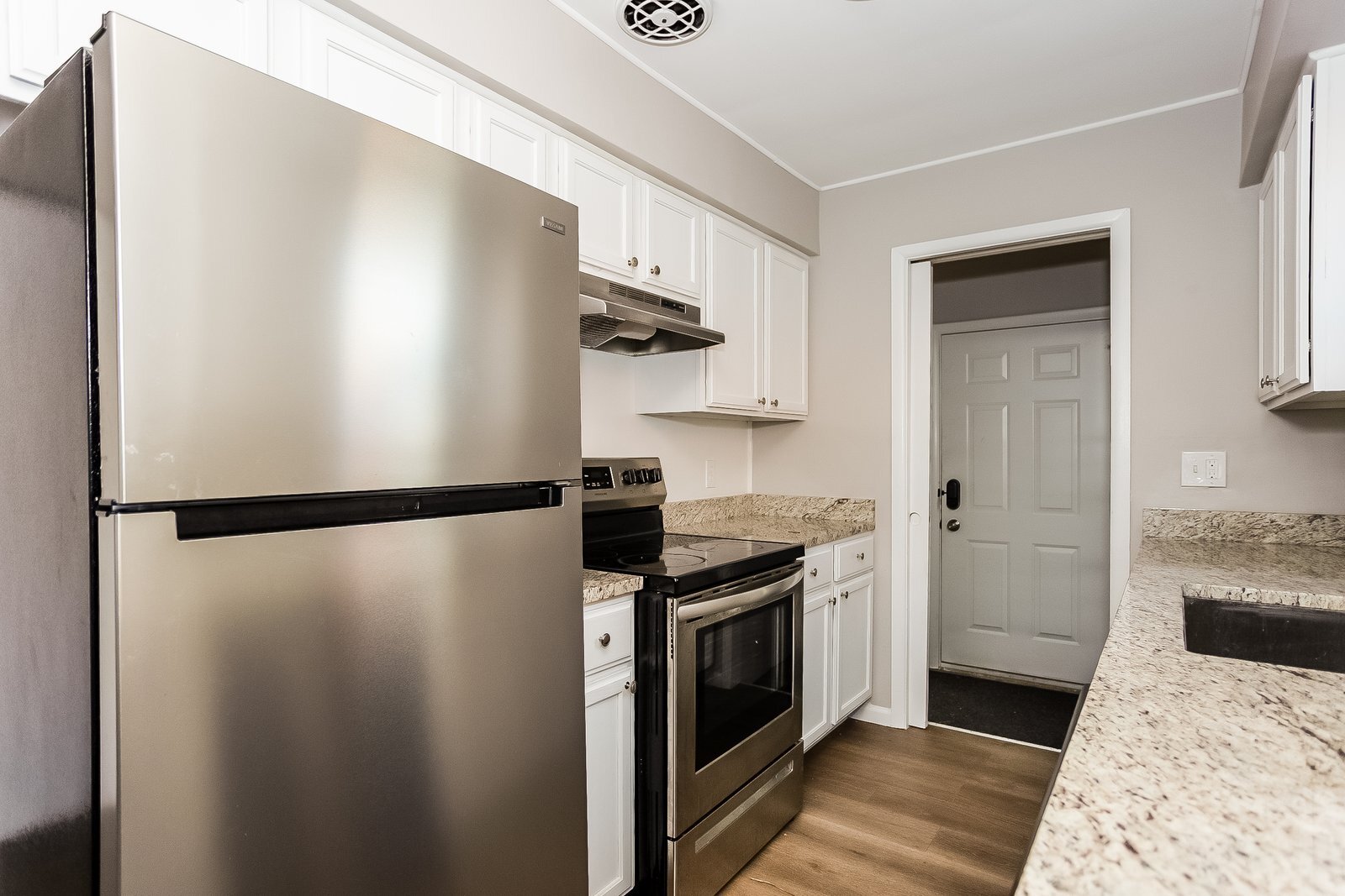 Building Photo - 17928 Winsome Rd