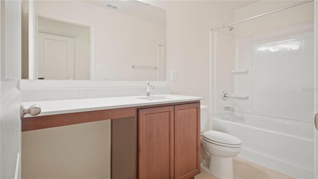 Building Photo - 2942 Lavanda Dr
