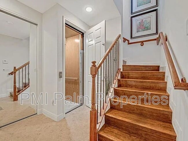 Building Photo - 9773 Bowline Dr