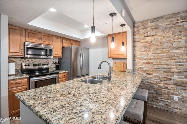 Building Photo - 5045 N 81st St