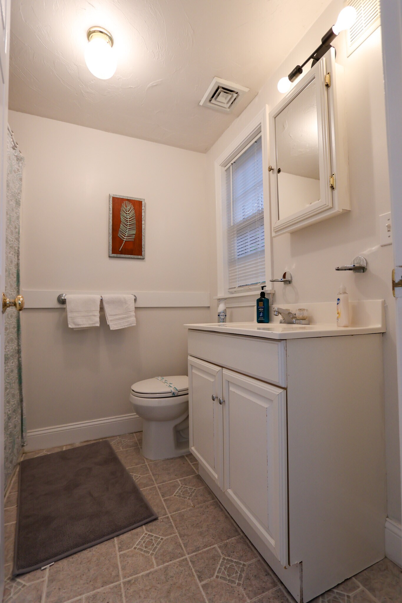 Building Photo - 27 Jay St