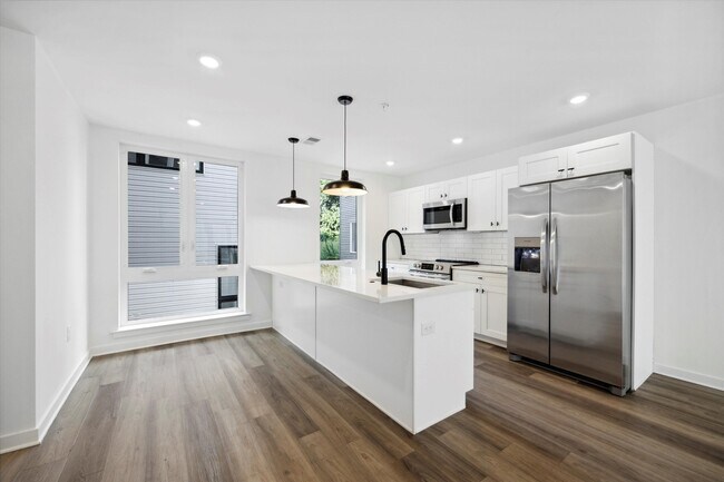 Primary Photo - 1514 Master St