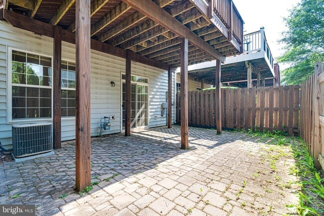 Building Photo - 12587 Birkdale Way