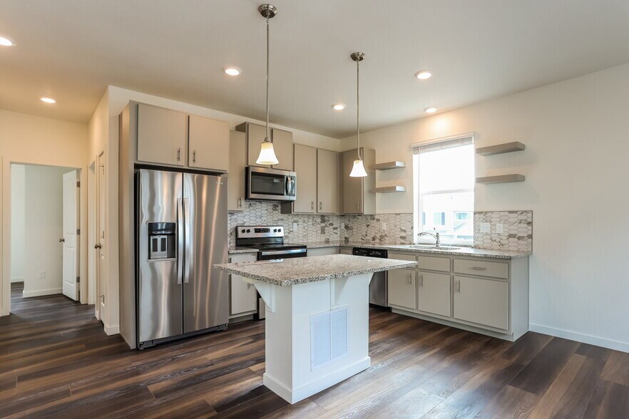 Building Photo - 4721 N Tower Dr