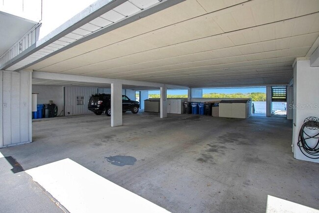Building Photo - 821 Bahia Del Sol Dr