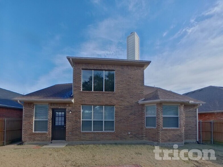 Building Photo - 14121 S Pass Rd