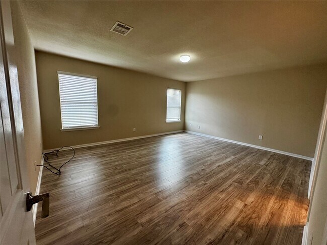 Building Photo - 2903 McDonough Way