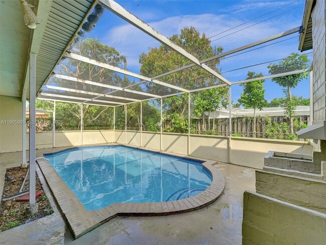 Building Photo - 7231 NW 20th St