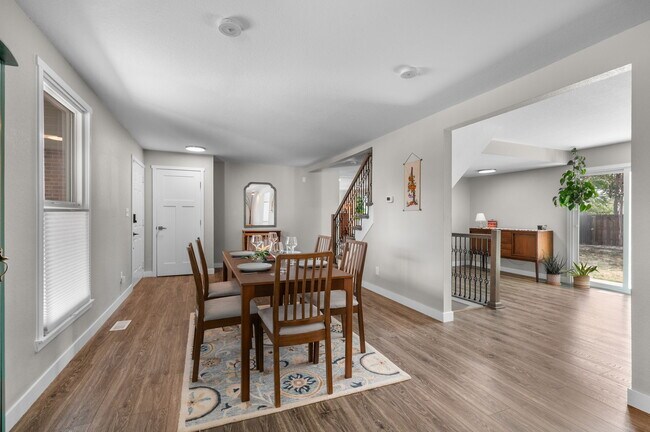 Building Photo - 15083 E 43rd Ave