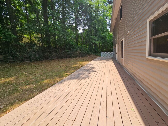 Building Photo - COMING: Spacious East Cobb Cape Cod with Main-Level Primary Suite & 3-Car Garage