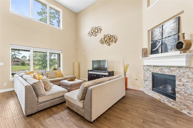 Building Photo - 3614 Bonnie Bend Dr