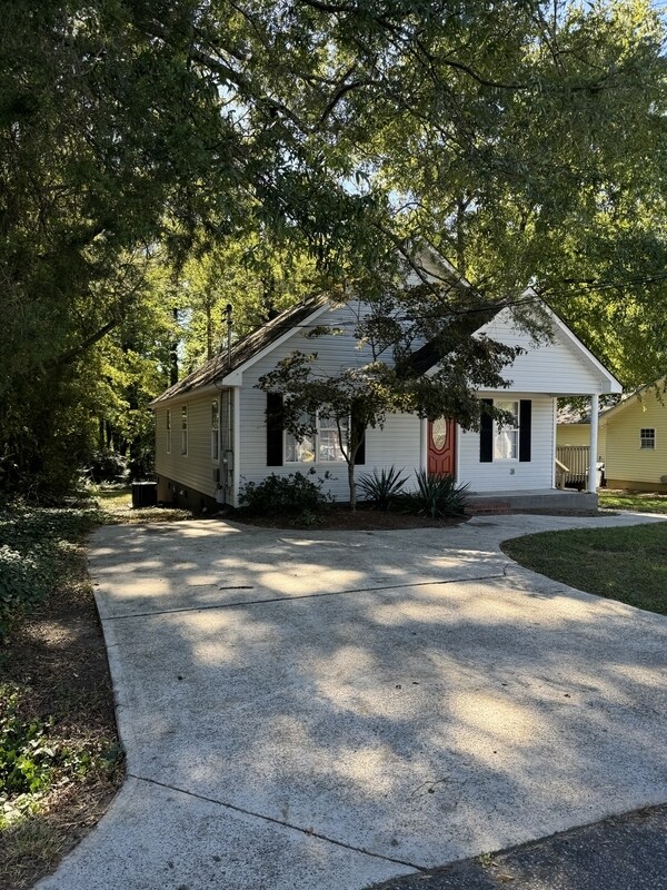 Building Photo - 1226 Milton Ave