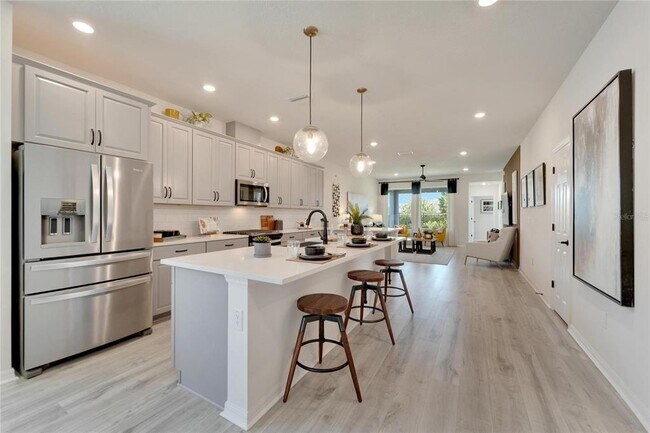 Building Photo - 5414 Silver Sun Dr