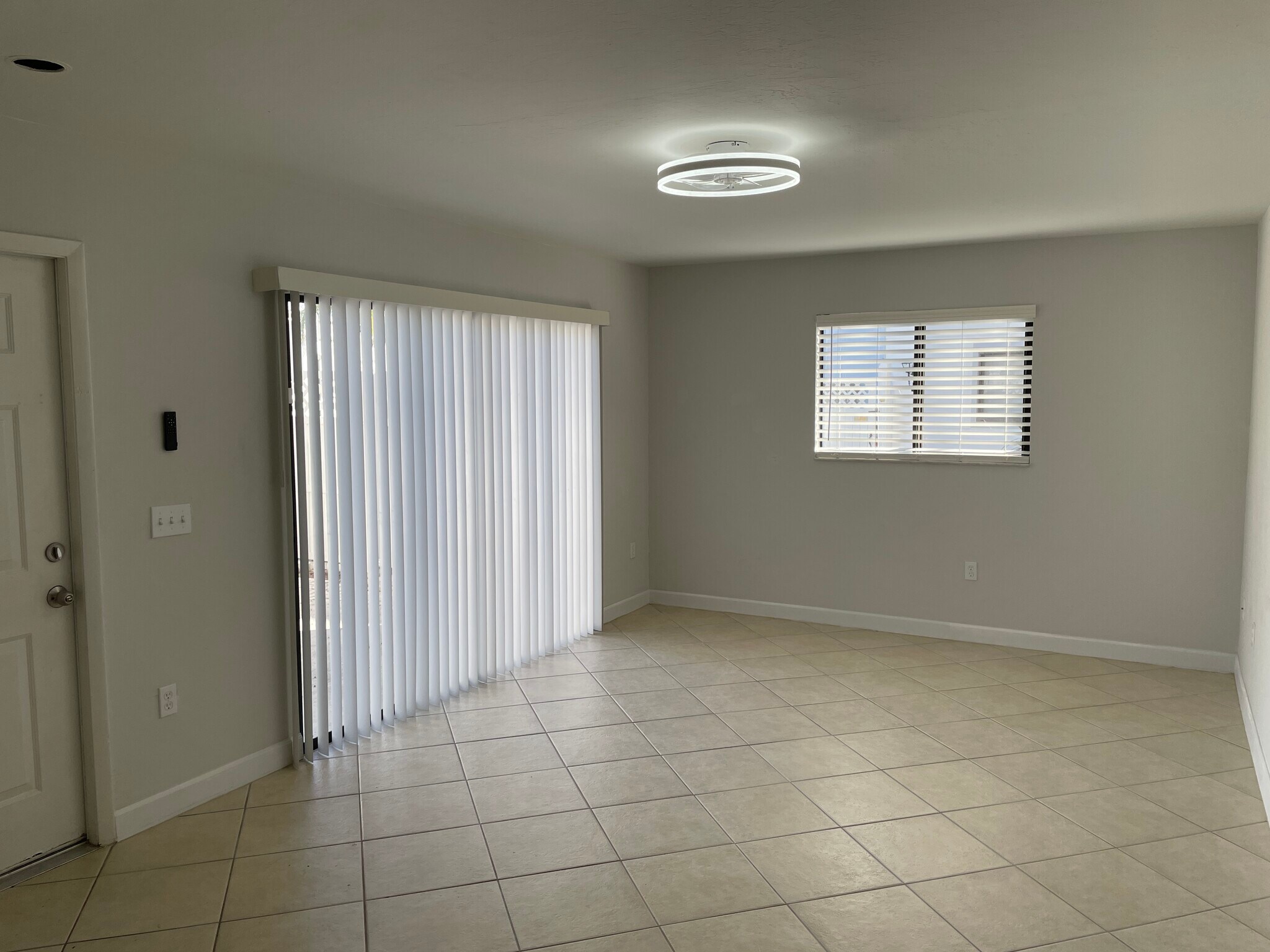 Building Photo - 7737 Tamara Lee Ct